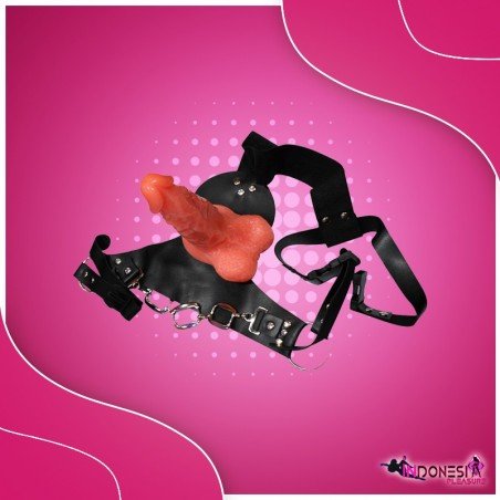 Vibrating Realistic Straps On Dildo